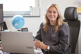 Emely Krauß, Innendienst